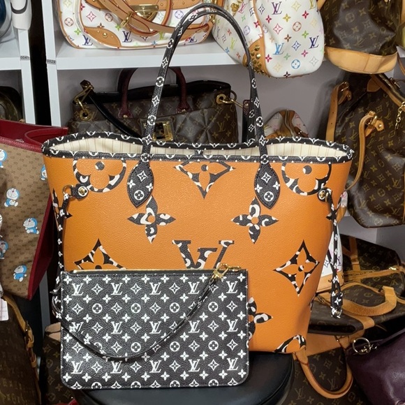 Louis Vuitton Handbags - LOUIS VUITTON by the Pool Monogram Giant Neverfull MM Tote Bag Shoulder Rose ...